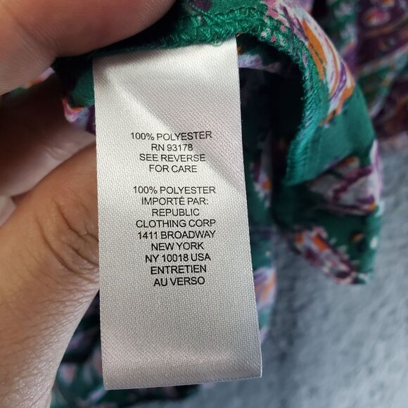 Tahari Top Womens 1X Green Floral-Print Lightweight Blouse - Picture 3 of 9